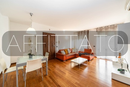 Foto Appartamento in via Solferino 11, Vimercate Ruginello di 91 m²