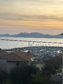 Foto Appartamento a Piombino Centro di 100 m² con 5 locali in vendita