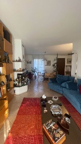 Foto Villa a schiera a Prato Le Badie di 161 m² con 7 locali in vendita