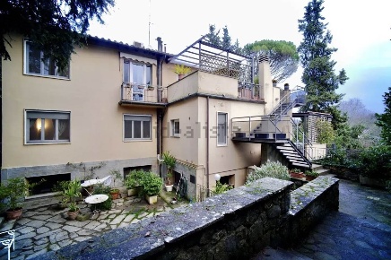 Foto Appartamento a Firenze Michelangelo - Poggio Imperiale di 180 m²