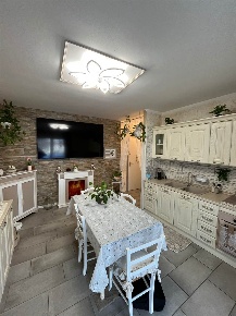 Foto Appartamento in Via Vittorio Veneto 25, Reggiolo Centro di 80 m²