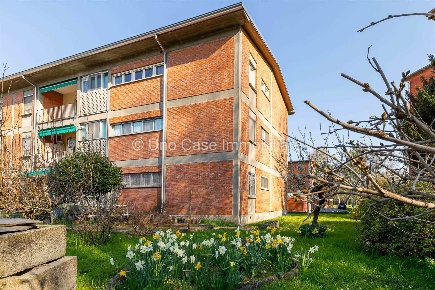 Foto Appartamento in Viale Kennedy 37, Ivrea di 90 m² con 4 locali