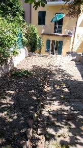 Foto Appartamento a Ancona Cardeto di 93 m² con 4 locali in vendita