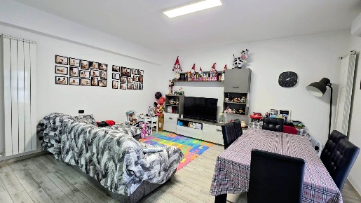 Foto Appartamento a Tarquinia Paese di 80 m² con 5 locali in vendita