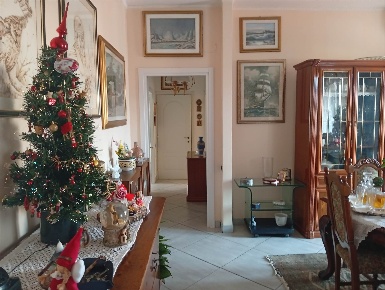 Foto Appartamento a Sarzana Bradia, Nave, San Michele di 83 m² con 4 locali