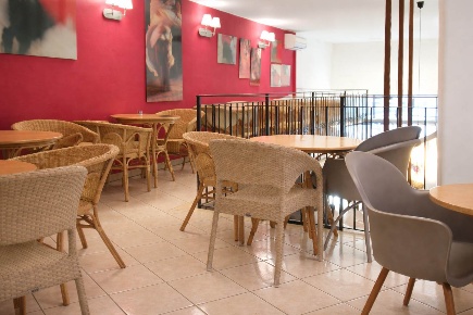 Foto Attività commerciale in Corso G. Matteotti  82, Cecina Cecina Centro
