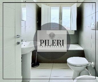 Foto Appartamento a Olbia San Simplicio di 108 m² con 4 locali in vendita