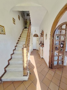 Foto Appartamento a Cascina Arnaccio - Chiesanuova di 150 m² con 6 locali