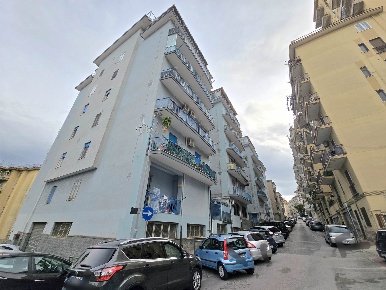 Foto Appartamento in Via De Caro Giuseppe  47, Salerno Carmine Alto