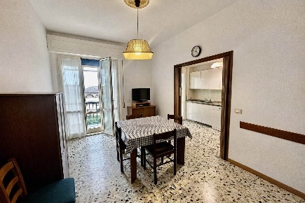 Foto Appartamento a San Vincenzo Centro di 120 m² con 5 locali in vendita