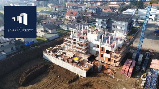 Foto Appartamento in Via San Francesco, Lazzate di 90 m² con 3 locali