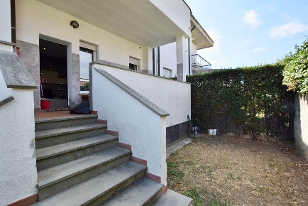 Foto Appartamento a Campiglia Marittima Venturina di 61 m² con 4 locali