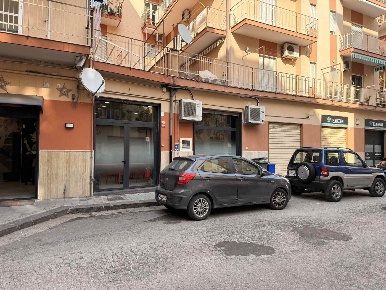 Foto Negozio in via oreste petrillo 5, Salerno Pastena - Pastena Alta