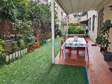 Foto Appartamento a Firenze Campo di Marte di 140 m² con 6 locali