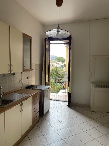 Foto Appartamento a Firenze Le Cure di 100 m² con 4 locali in vendita