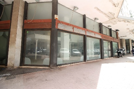 Foto Negozio in Viale Montedoro 32-34-36, Siracusa Umberto - Ermocrate