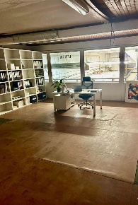 Foto Negozio a Firenze San Marco - SS Annunziata di 120 m² con 3 locali