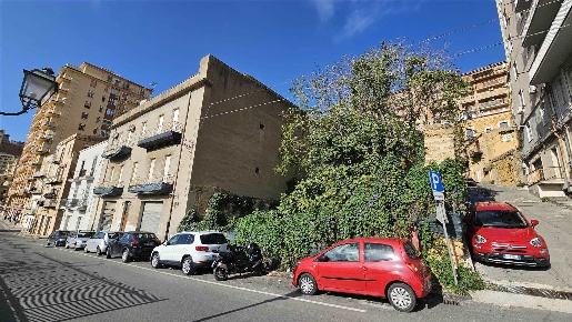 Foto Appartamento in Via Empedocle, Agrigento Centro Storico di 400 m²