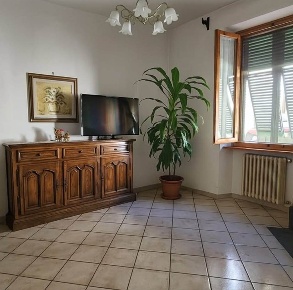Foto Casa indipendente a Vaiano di 140 m² con 7 locali in vendita