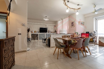 Foto Appartamento in Via Verdi  4, Pieve Emanuele Centro di 93 m²