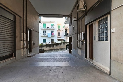 Foto Garage in Via Michele La Torre 10, Castellana Grotte Castellana