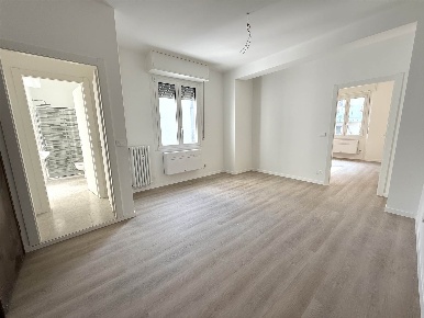 Foto Appartamento in Via PIero della Francesca  58, Milano Sempione