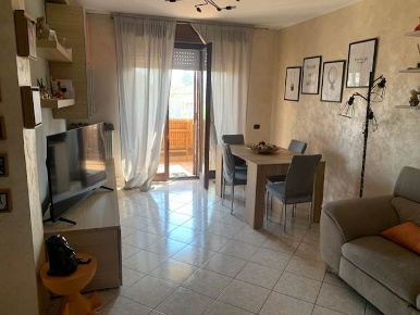 Foto Appartamento in via vivaldi, Settala Centro di 93 m² con 3 locali