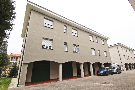 Foto Appartamento in Via Bellini 31, Rovello Porro di 100 m² con 3 locali