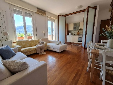 Foto Appartamento in Via Gazzoli I traversa, Lerici Pugliola, Solaro