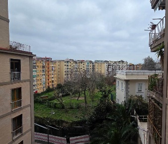 Foto Appartamento a Napoli Vomero di 95 m² con 3 locali in vendita