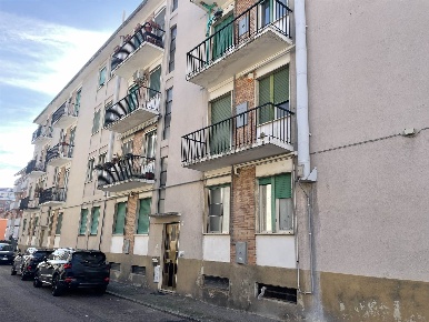 Foto Appartamento in via Neghelli 28, Vercelli Semicentro di 120 m²
