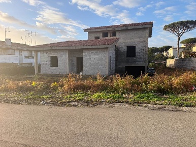 Foto Rustico in via del Monumento 29, Anzio Villa Claudia di 190 m²