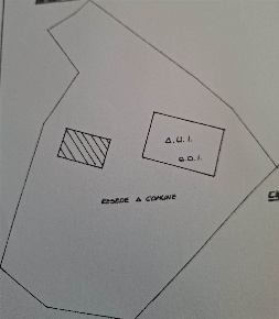 Foto Casa indipendente a Pistoia Cireglio di 370 m² con 14 locali