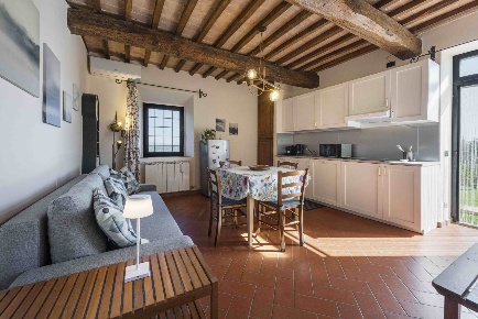 Foto Appartamento a San Casciano in Val di Pesa di 210 m² con 7 locali