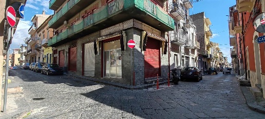 Foto Negozio a Misterbianco di 80 m² con 1 locali in affitto