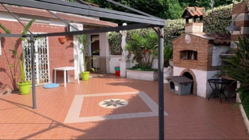 Foto Appartamento a Mercogliano di 130 m² con 4 locali in vendita