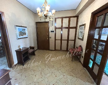 Foto Appartamento in via la malfa 4, Foggia di 182 m² con 4 locali