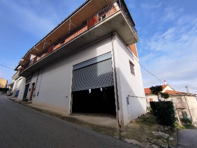 Foto Case semi ndipendenti in via Dietro Le Case, Casalanguida Centro