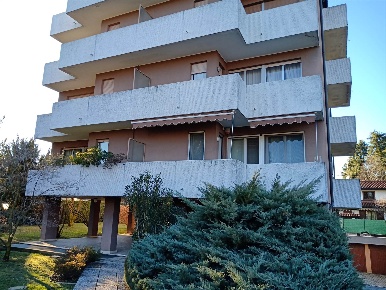 Foto Appartamento in VIA VARESE 79, Gallarate Caiello di 130 m² in vendita