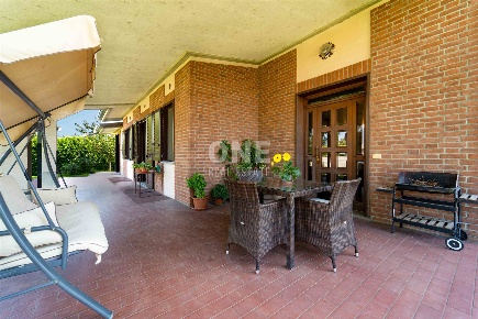 Foto Villa unifamiliare a Vigevano Corso Novara, Stadio di 329 m²