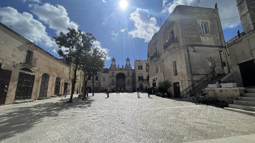 Foto Appartamento in PIAZZA SEDILE, Matera Centro di 315 m² con 5 locali