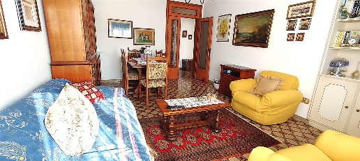 Foto Appartamento a Cecina Cecina Centro di 120 m² con 4 locali in vendita