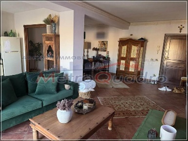 Foto Appartamento a Canicattì di 150 m² con 4 locali in vendita