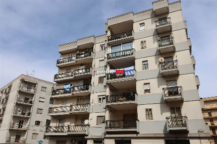 Foto Appartamento in Via delle Ortensie, Martina Franca di 170 m²