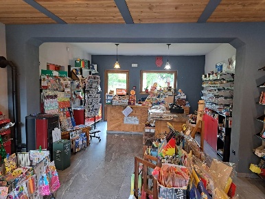 Foto Attività commerciale in Frazione Chez Croiset 5, Fénis Chez Croiset