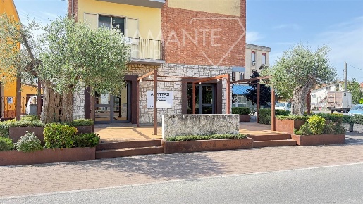 Foto Ristorante a Castiglione del Lago Contrada Mulino di 95 m² in affitto