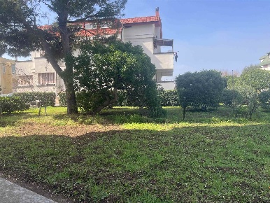 Foto Appartamento a Bari Torre a Mare di 120 m² con 4 locali in vendita