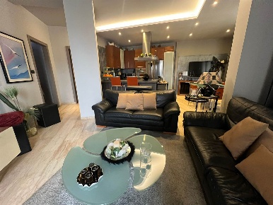 Foto Appartamento a Mortara Centro di 146 m² con 6 locali in vendita