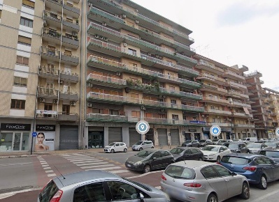 Foto Attività commerciale a Taranto Tre Carrare di 39 m² con 1 locali
