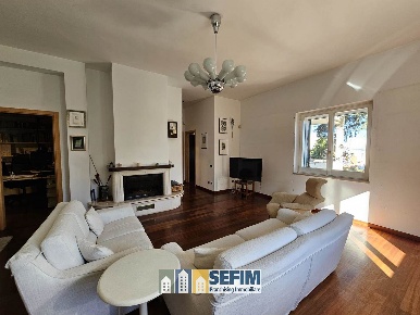 Foto Villa bifamiliare in VIA BRANCACCIO, Matera Centro di 180 m²